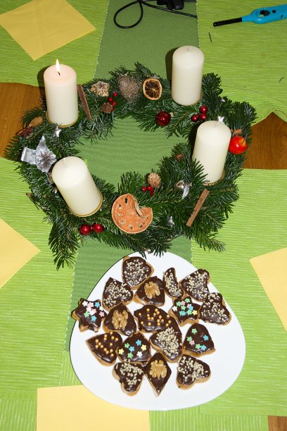 出现在家里图片下载