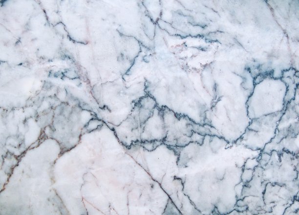 白色和棕色大理石地板的水平纹理图片下载