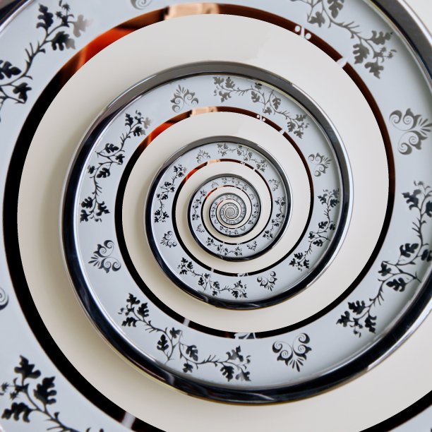 永恒的钟面图片下载