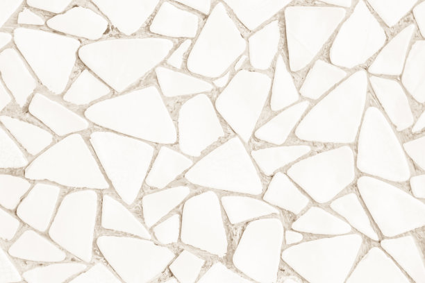 破碎瓷砖马赛克无缝图案。白色和奶油色瓷砖真实墙高分辨率真实照片或砖无缝纹理内部背景。浴室中不规则的抽象墙纸。图片下载