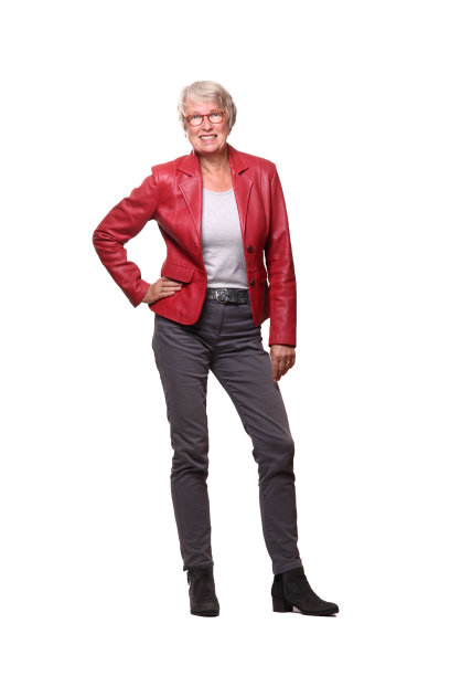 年长的白人女人图片下载