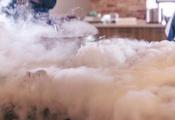 液态氮烹饪大师班图片下载