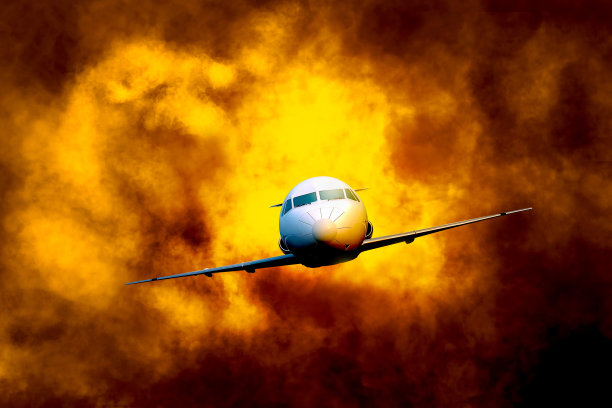 飞机穿过乱流云图片下载