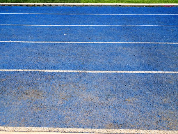 蓝色跑道体育场图片下载