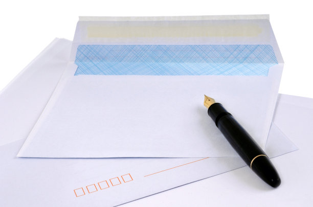 信封上的钢笔图片下载