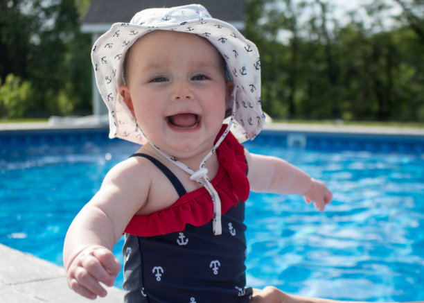 夏天宝宝图片下载