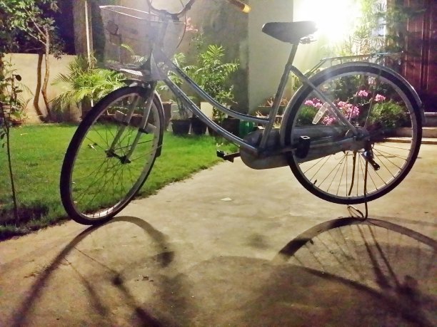 背光循环与阴影图片下载