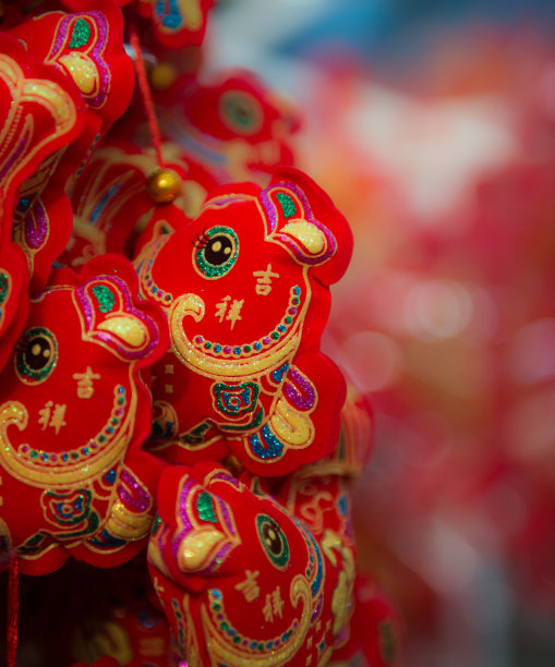 春节是中国传统的装饰品图片下载