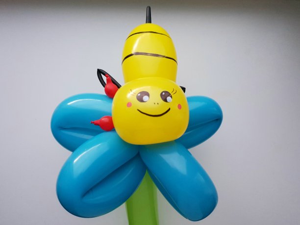 巴隆熊图片下载