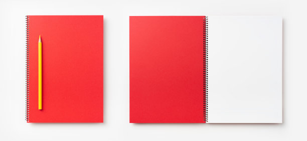 俯视图的红色螺旋笔记本，页，铅笔图片下载