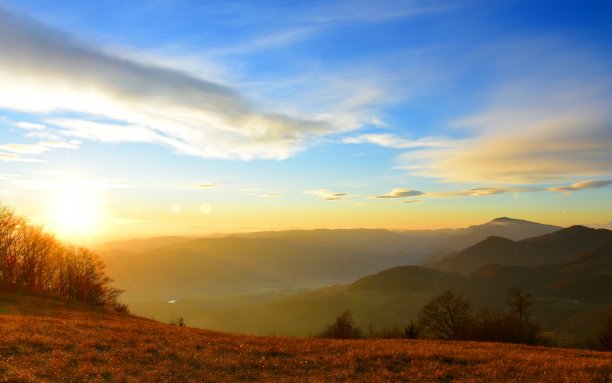 斯洛文尼亚的冬季风景，没有雪图片下载