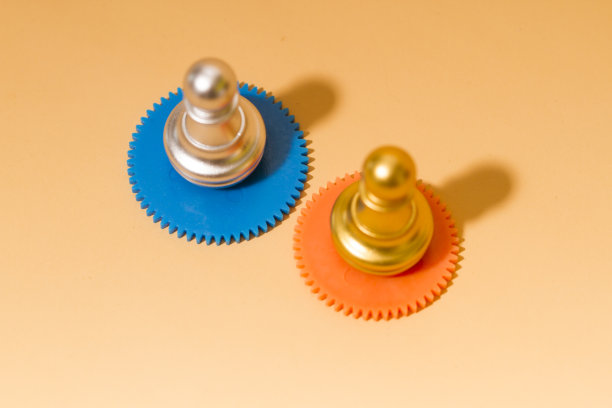 齿轮和棋子图片下载