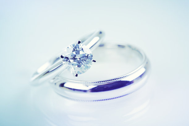 钻石戒指图片下载