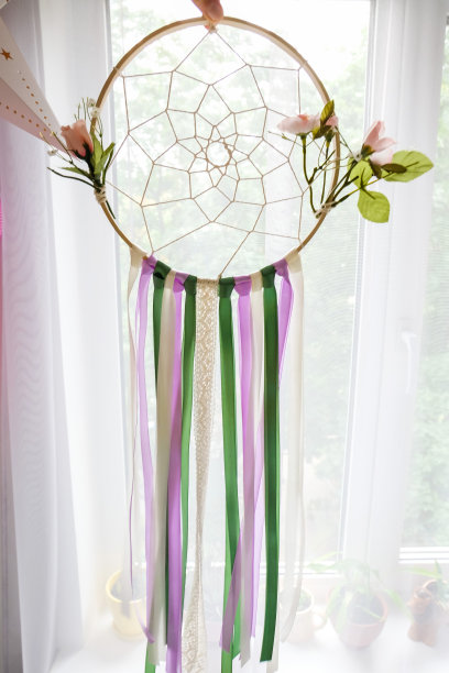 与世隔绝的春天手工装饰波西米亚捕梦网图片下载