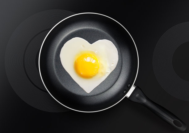 煎蛋做成的节日小吃图片下载