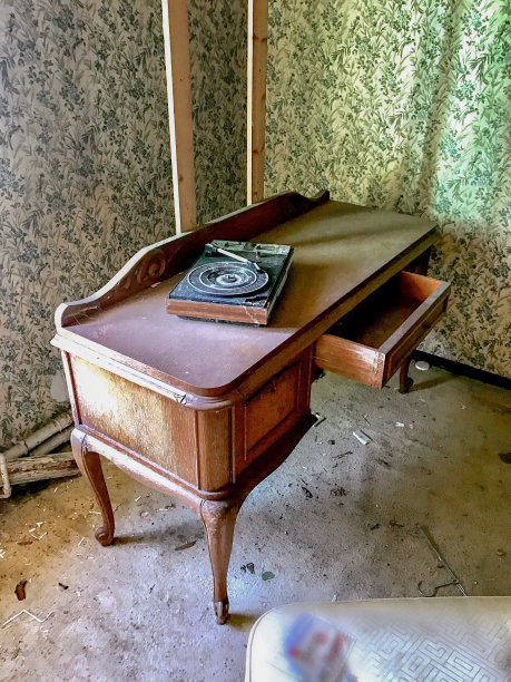 旋转的圆盘图片下载