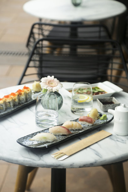 什锦寿司卷图片下载