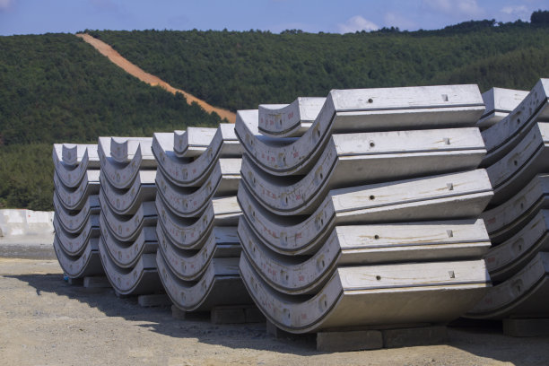 混凝土隧道段图片下载