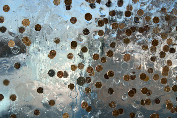 硬币的冰背景图片下载