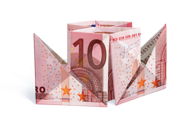10欧元面值的纸船图片下载