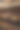 酒窖里，架子上有写着名字的美酒图片下载
