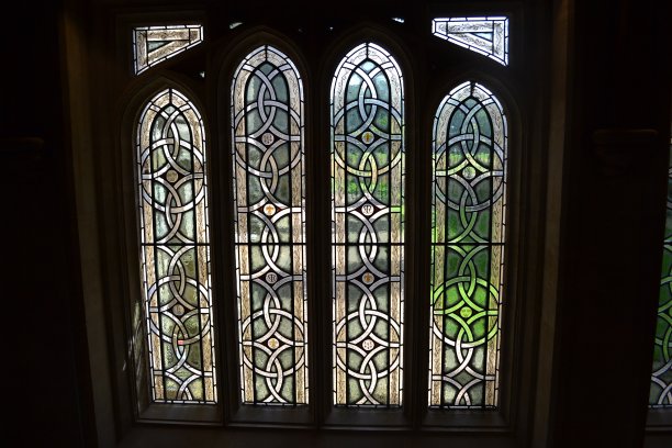 彩色玻璃窗户图片下载