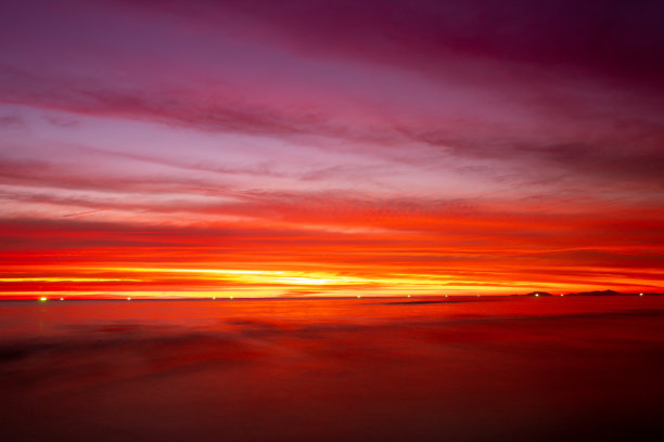 日落天空背景在夏天的海滩图片下载