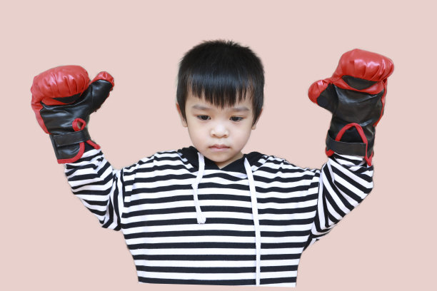 拳击男孩的颜色背景图片下载