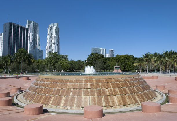 迈阿密市中心喷泉图片下载