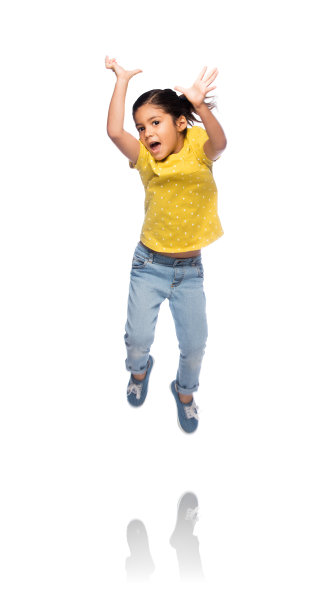 跳的小女孩图片下载