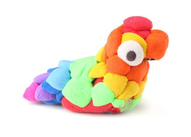 孩子模拟粘土鹦鹉孤立在白色背景图片下载