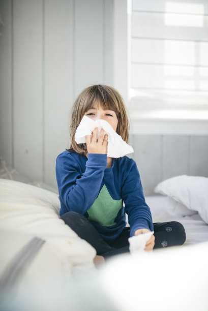 感到恶心图片下载