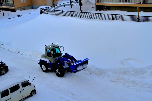 扫雪机在札幌市北海道除雪图片下载