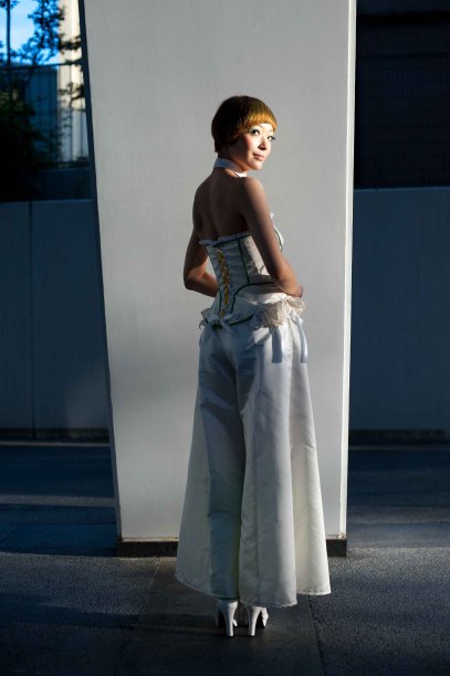 亚洲女模特的照片在理发图片下载