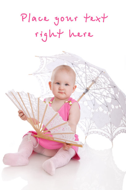 可爱的女孩与白色伞和有趣的孤立在白色的背景图片下载