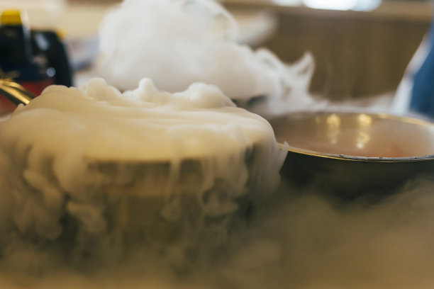 液态氮烹饪大师班图片下载