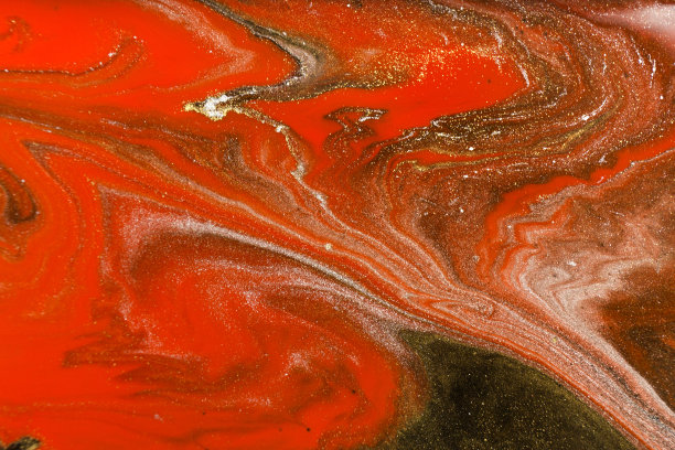 金色大理石纹理设计。红色和金色大理石图案。流体艺术。图片下载