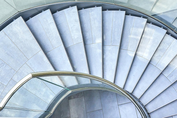 现代玻璃办公室螺旋楼梯图片下载