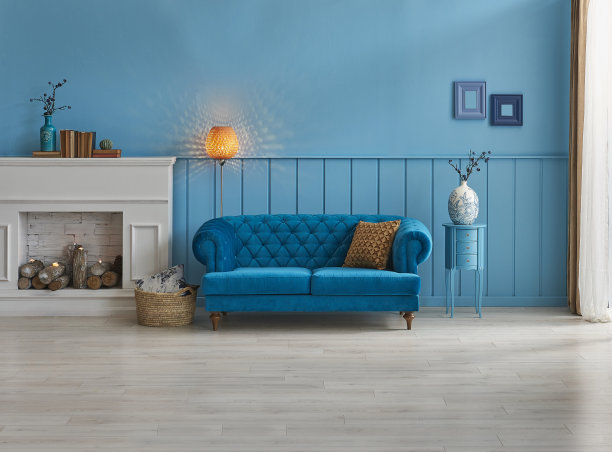 蓝色室内概念家具和壁炉。图片下载
