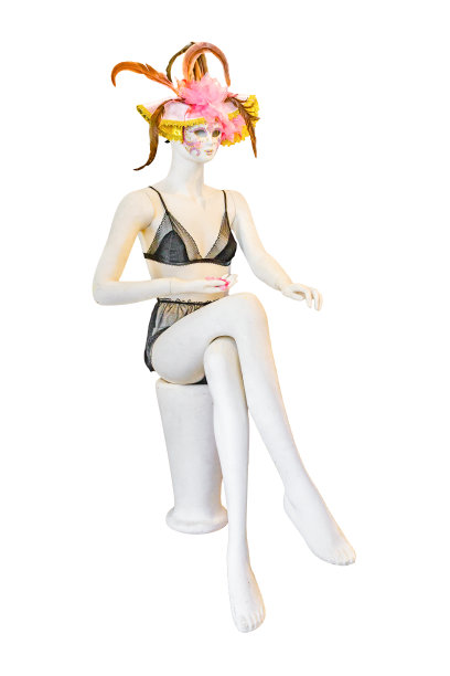 内衣人体模特与面具孤立的照片图片下载