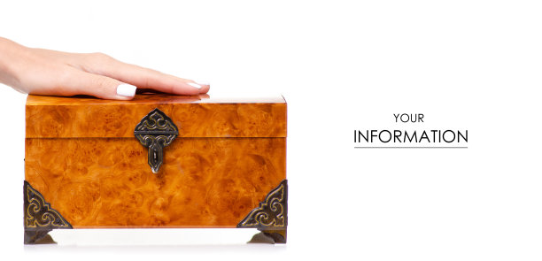 木制盒子的珠宝手模式图片下载