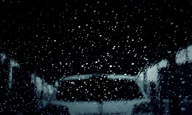 洗车中的车图片下载