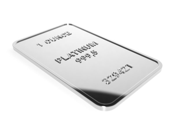 白金孤立在白色背景上。图片下载