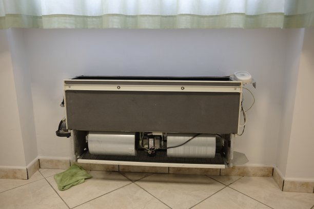 换流器在修理图片下载