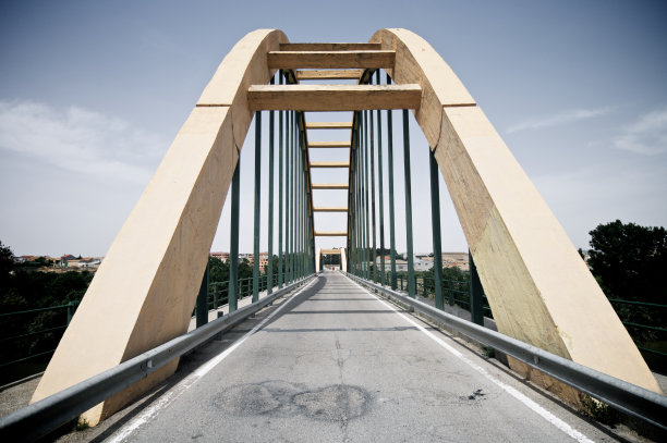 混凝土悬索桥图片下载