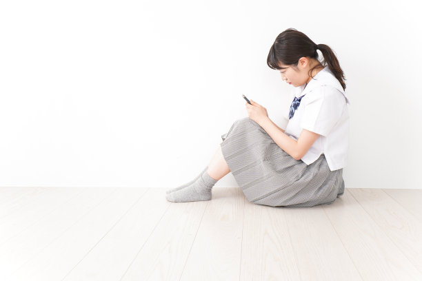 有问题的年轻学生图片下载