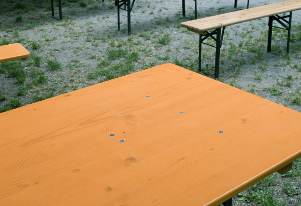 表在户外图片下载