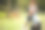 爸爸和儿子在公园玩图片下载