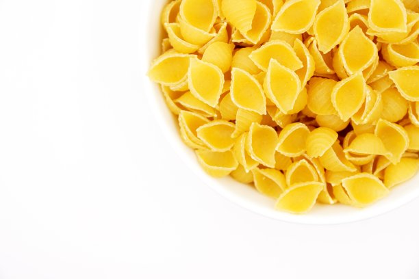 海瑟尔贝壳形状的意大利面图片下载