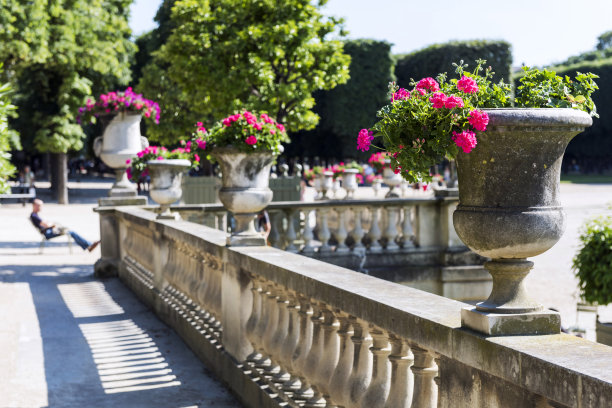 法国巴黎的卢森堡花园图片下载